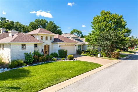 georgetown village georgetown texas.